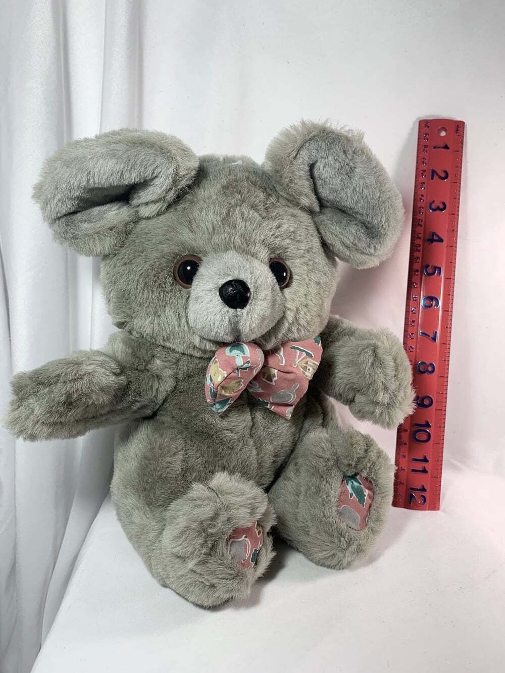 Commonwealth Mouse Plush 1981 vintage